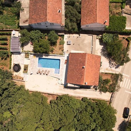 Holiday Home Tone, Makarska - Drum Bagian luar foto